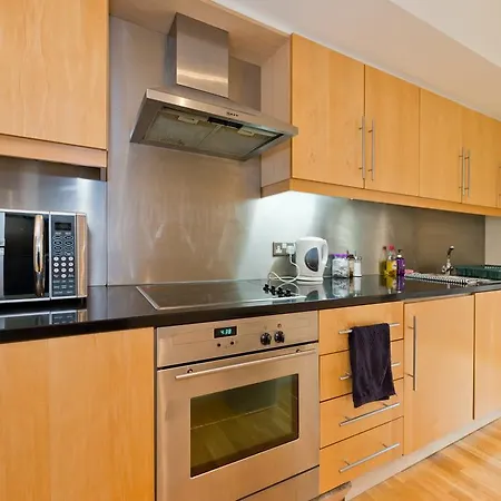 Retreat Apartment *